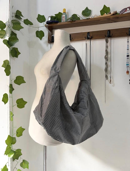Y2K striped shoulder bag